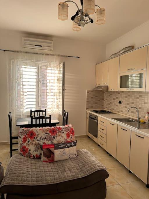 Sleepin Shkoder II Apartment Ngoại thất bức ảnh